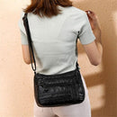 Bolsa de Couro Legítimo Elegance (Compre 1 Leve 2) Bolsa de Couro Legítimo Elegance Importe Go 