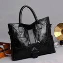 Bolsa Feminina de Couro com Alça Ajustável - VersatileGlam Bolsa Feminina de Couro com Alça Ajustável - VersatileGlam Importe Go Bolsa Feminina Vera 