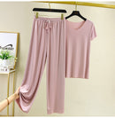 Conjunto Martina Camiseta + Calça (Nova tendência 2022/23) Conjunto Martina Camiseta + Calça / Nova tendencia verão 2022! Importe Go Cáqui PP (40-50kg) 