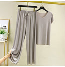 Conjunto Martina Camiseta + Calça (Nova tendência 2022/23) Conjunto Martina Camiseta + Calça / Nova tendencia verão 2022! Importe Go Cinza PP (40-50kg) 